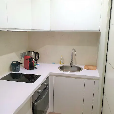 Appartement Studio Hyper Centre Cannes-01 *