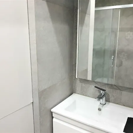 Studio Hyper Centre Cannes-01 * קאן
